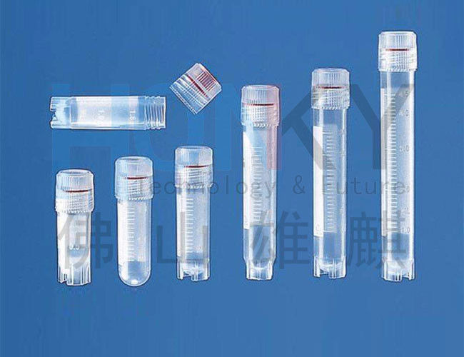 Saatte 2400 şişe XQX2 seramik pompası ve GMP sertifikası ile yarı otomatik masaüstü tüp doldurma makinesi